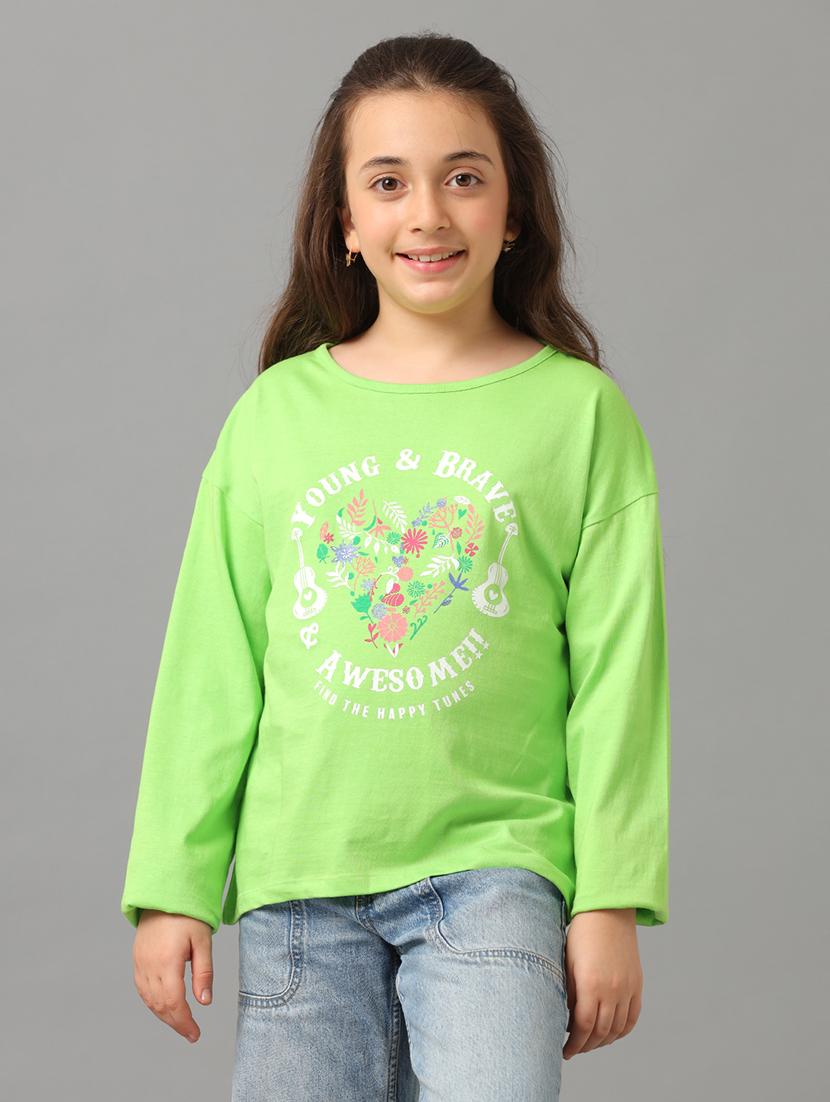 girls round neck graphic printed regular tee