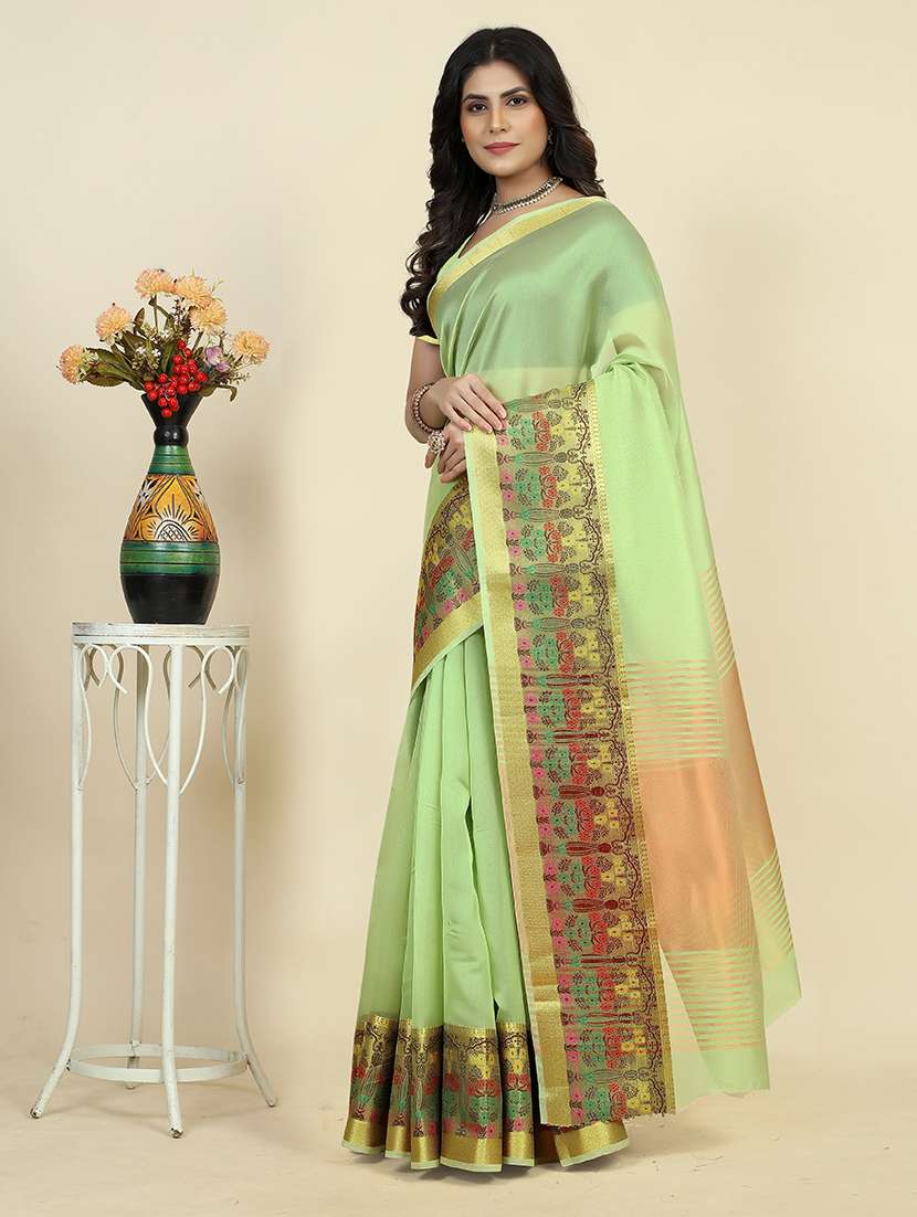 women solid zari bordered saree