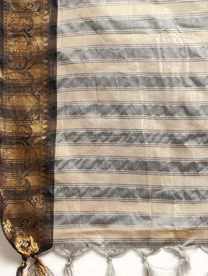 women self-designed gadwal saree - 21549814 - Standard Image - 3