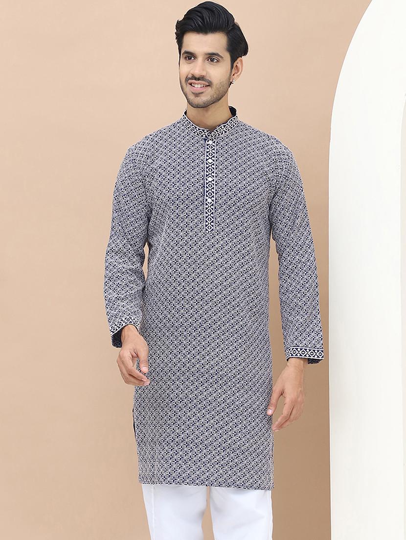 men embroidered mandarin neck kurta 