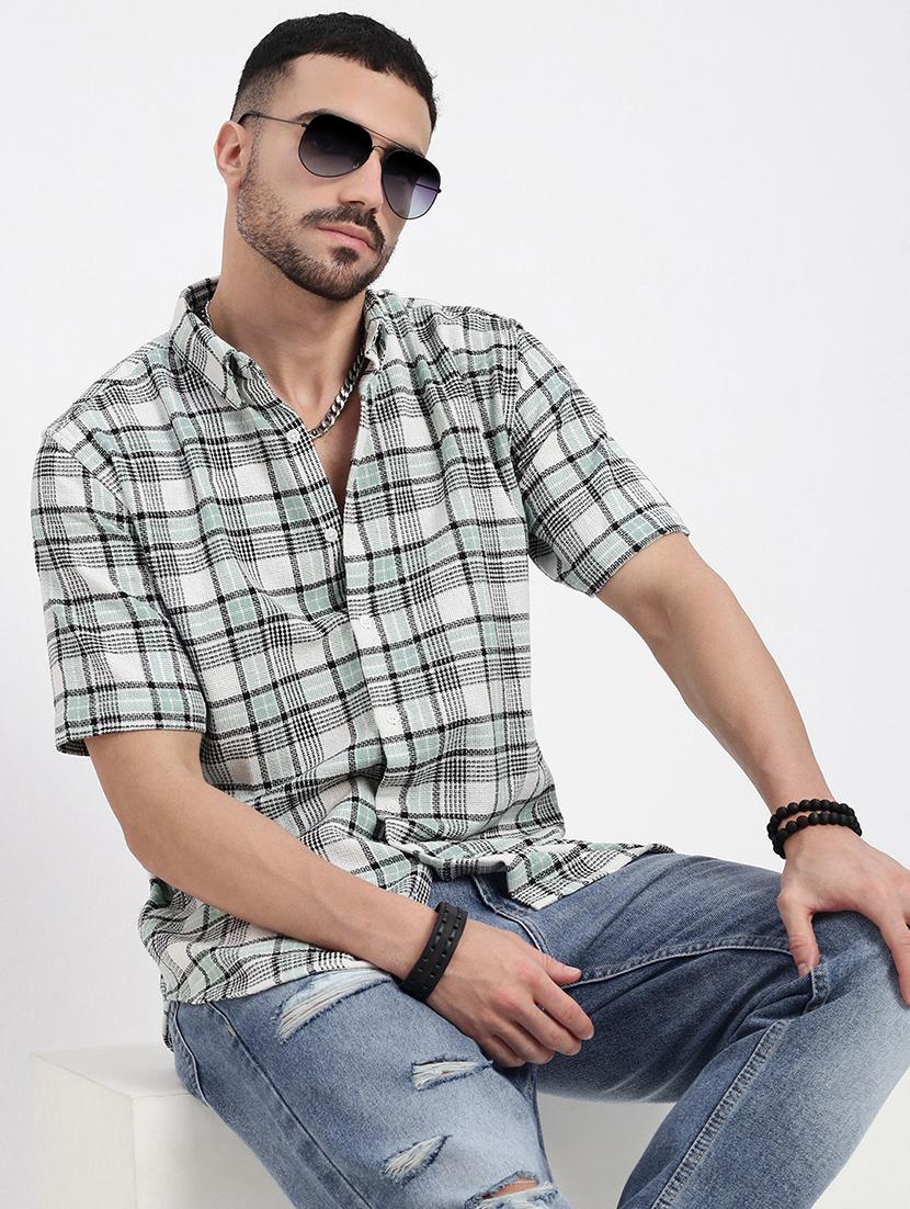 men checkered short sleeve casual shirt - 21550144 - Standard Image - 3