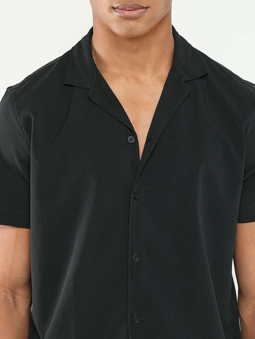 men solid shirt and short co-ord set - 21550162 - Standard Image - 5
