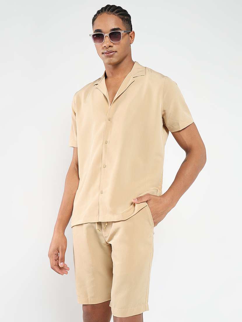 men solid shirt and short co-ord set - 21550171 -  Standard Image - 3