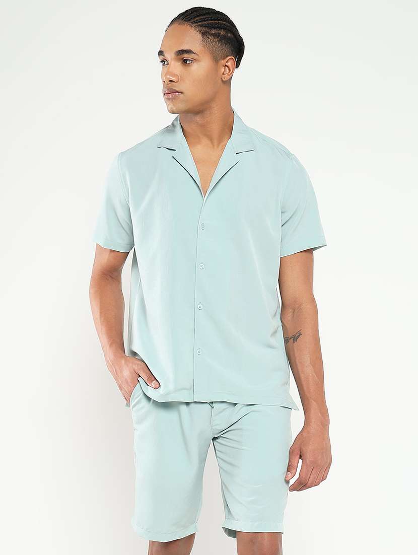 men solid shirt and short co-ord set - 21550172 - Zoom Image - 0