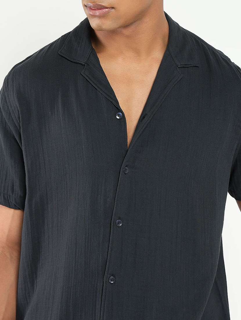 men solid shirt and short co-ord set - 21550175 - Standard Image - 5