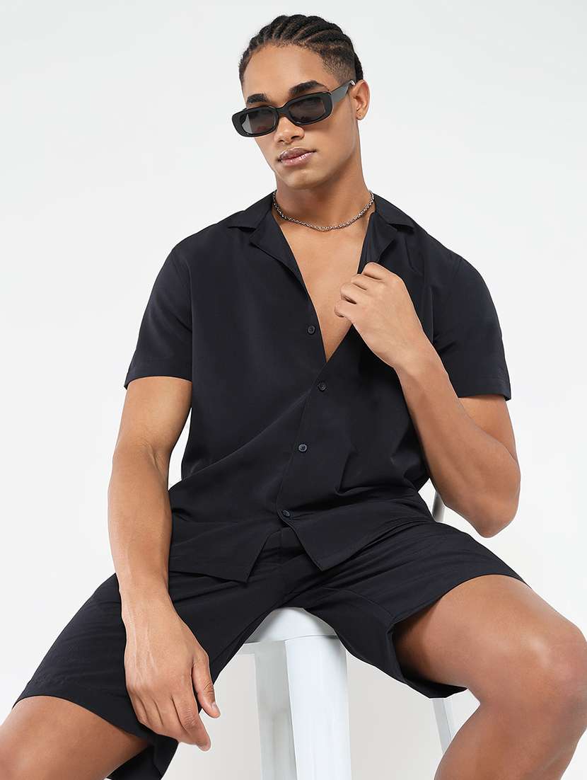 men solid shirt and short co-ord set - 21550176 -  Standard Image - 3