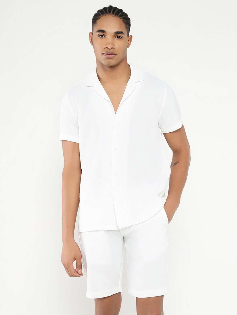 men solid shirt & shorts co-ord set