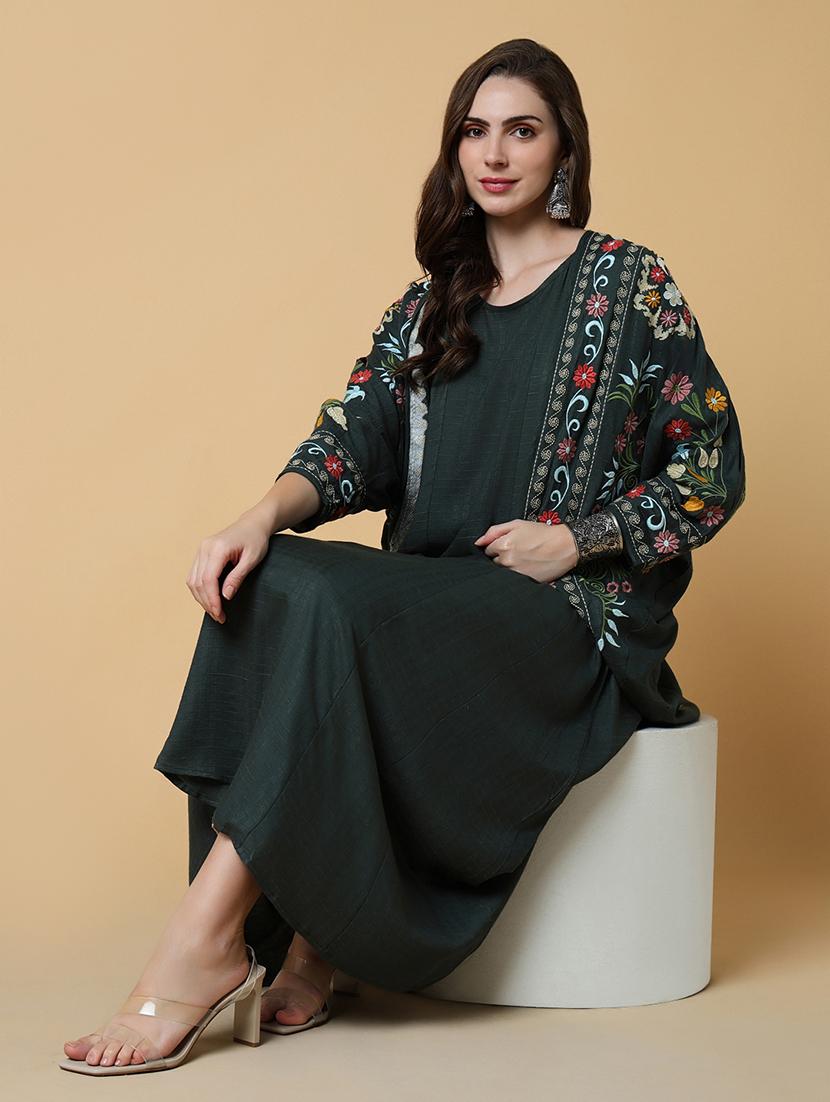 women round neck a-line kurta with embroidered jacket - 21550243 - Standard Image - 5
