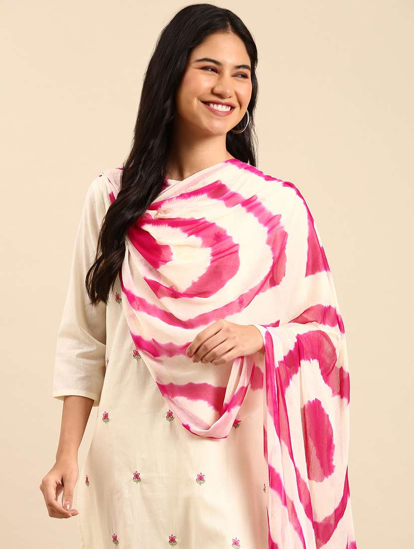 women embroidered kurta pant set with dupatta - 21550303 -  Standard Image - 3