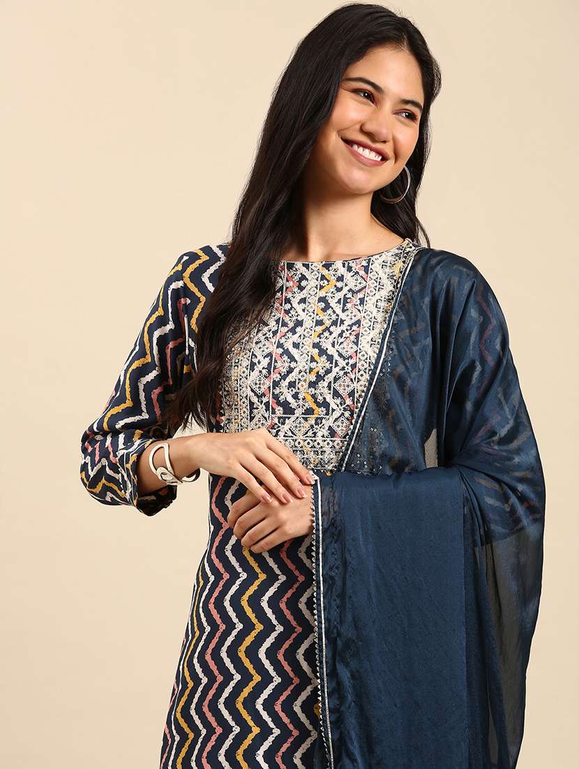 women chevron printed kurta pant with dupatta set - 21550335 -  Standard Image - 3