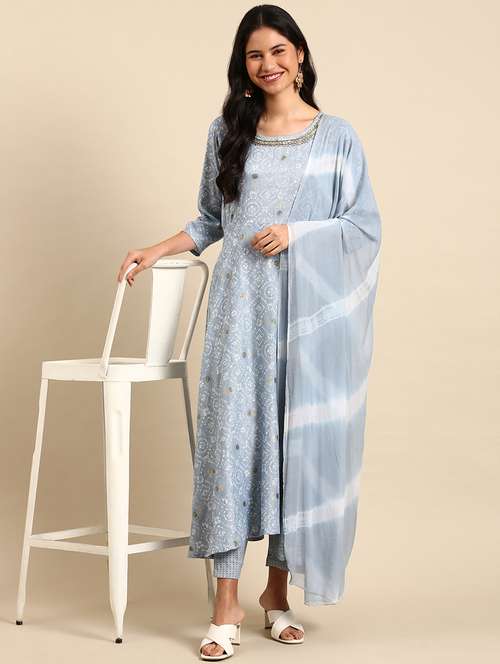 women printed round neck kurta pant set with dupatta - 21550345 -  Standard Image - 0