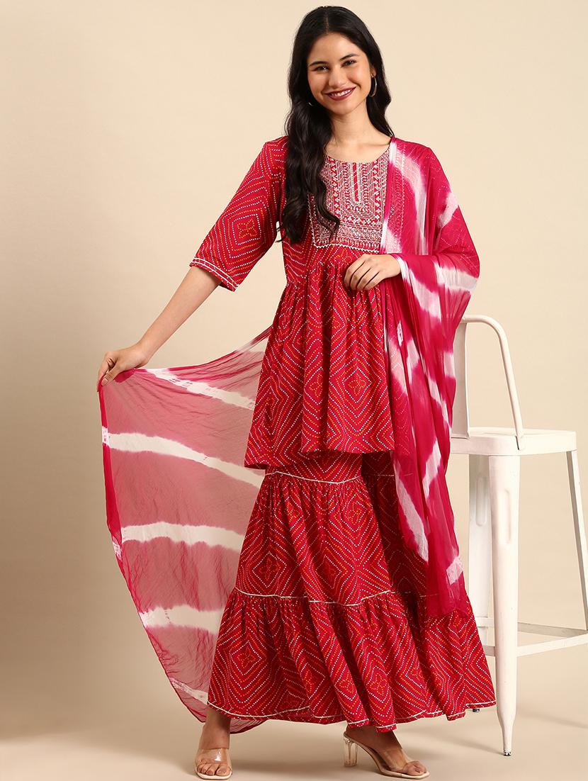 women printed kurta sharara with dupatta set - 21550358 - Zoom Image - 0