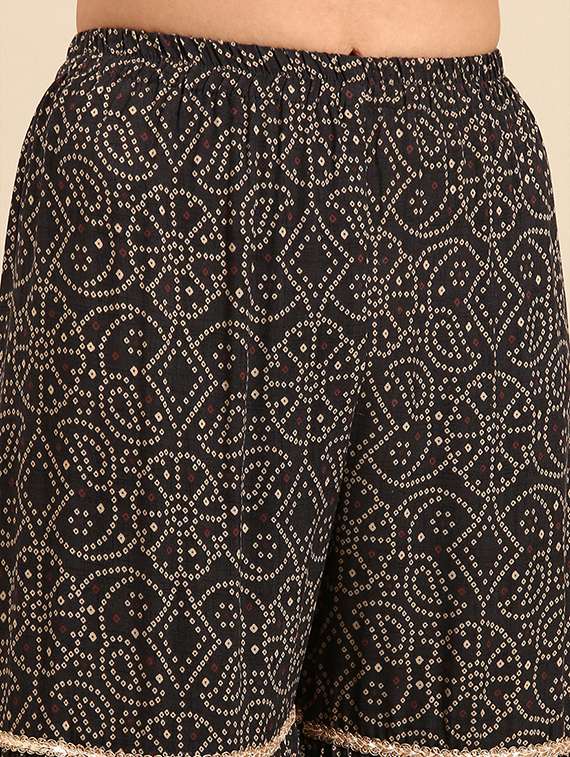 women black bandhani kurta sharara with dupatta set - 21550362 -  Standard Image - 5