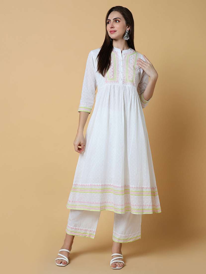 women embroidered kurta palazzo set - 21550401 -  Standard Image - 3