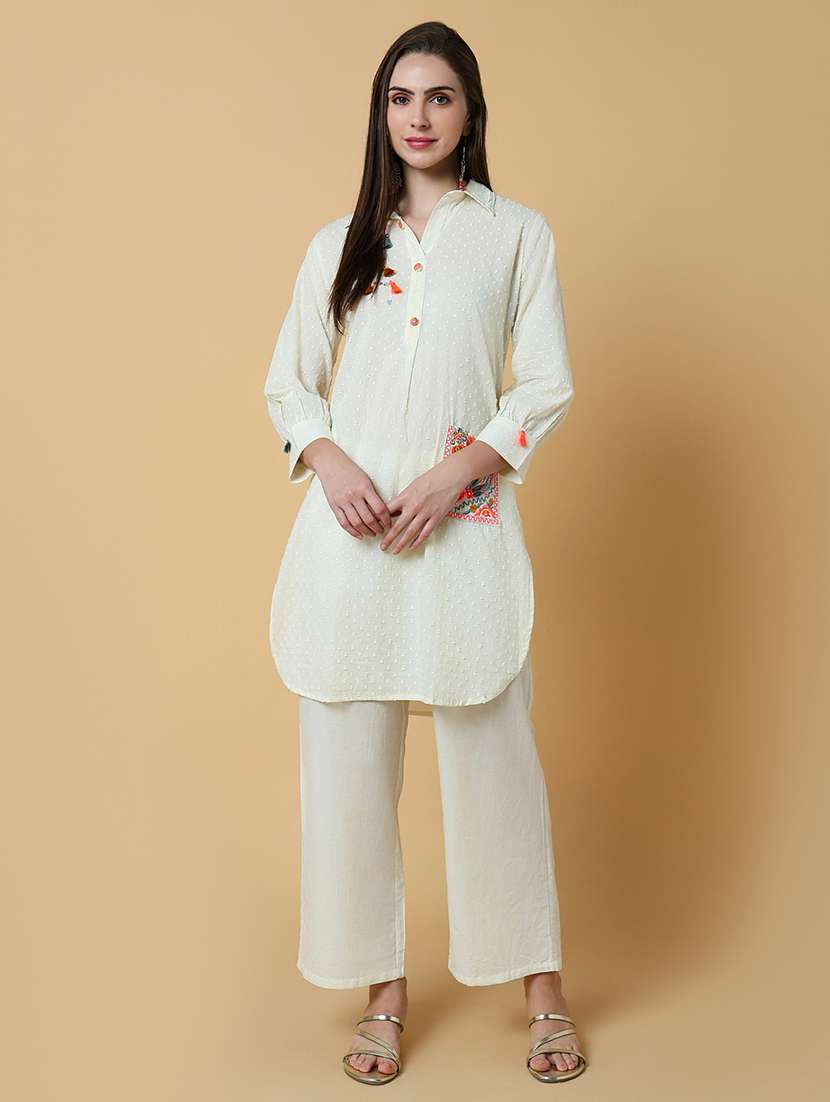 women off white embroidered kurta pant set - 21550405 -  Standard Image - 3