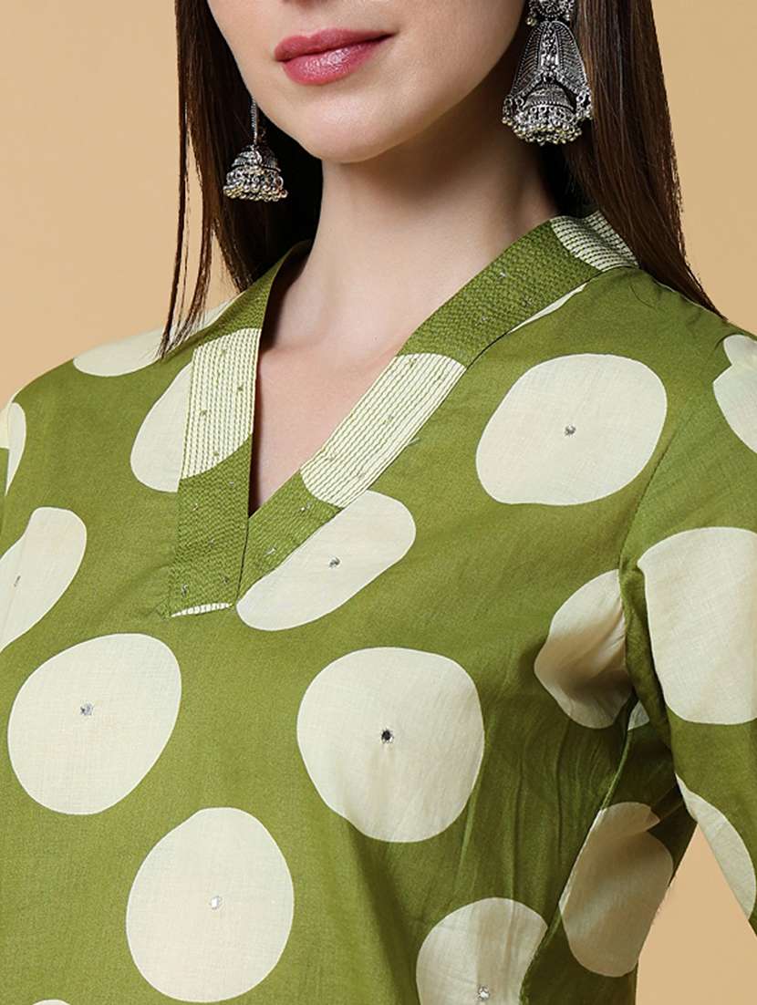 women green polka dot printed kurta pant set - 21550421 -  Standard Image - 5