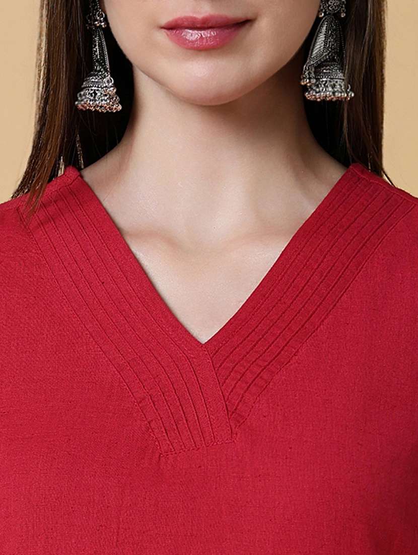 Women Red Solid Kurta Pant Set - 21550431 -  Standard Image - 5