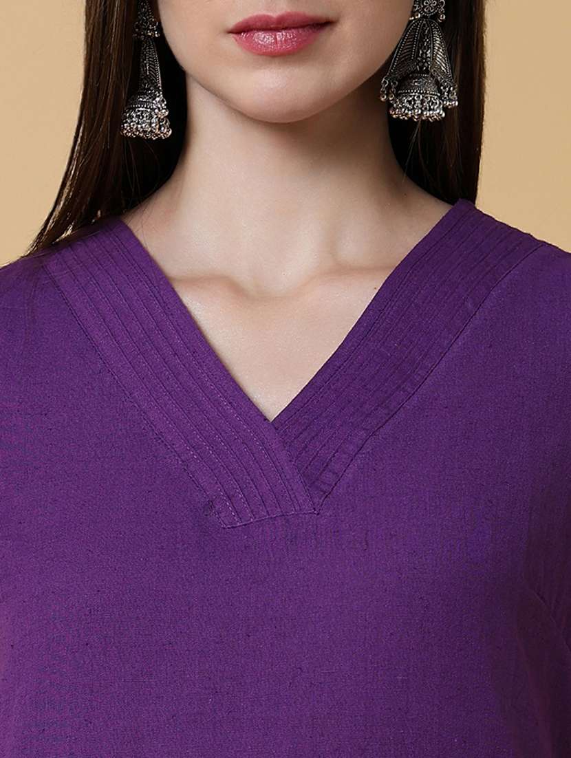 Women Purple Solid V-neck Kurta Pant Set - 21550432 -  Standard Image - 5
