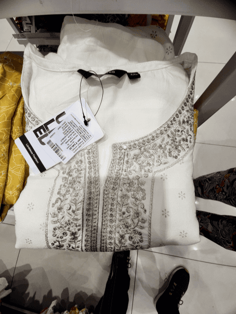 off white rayon kurta - 21550512 -  Zoom Image - 0