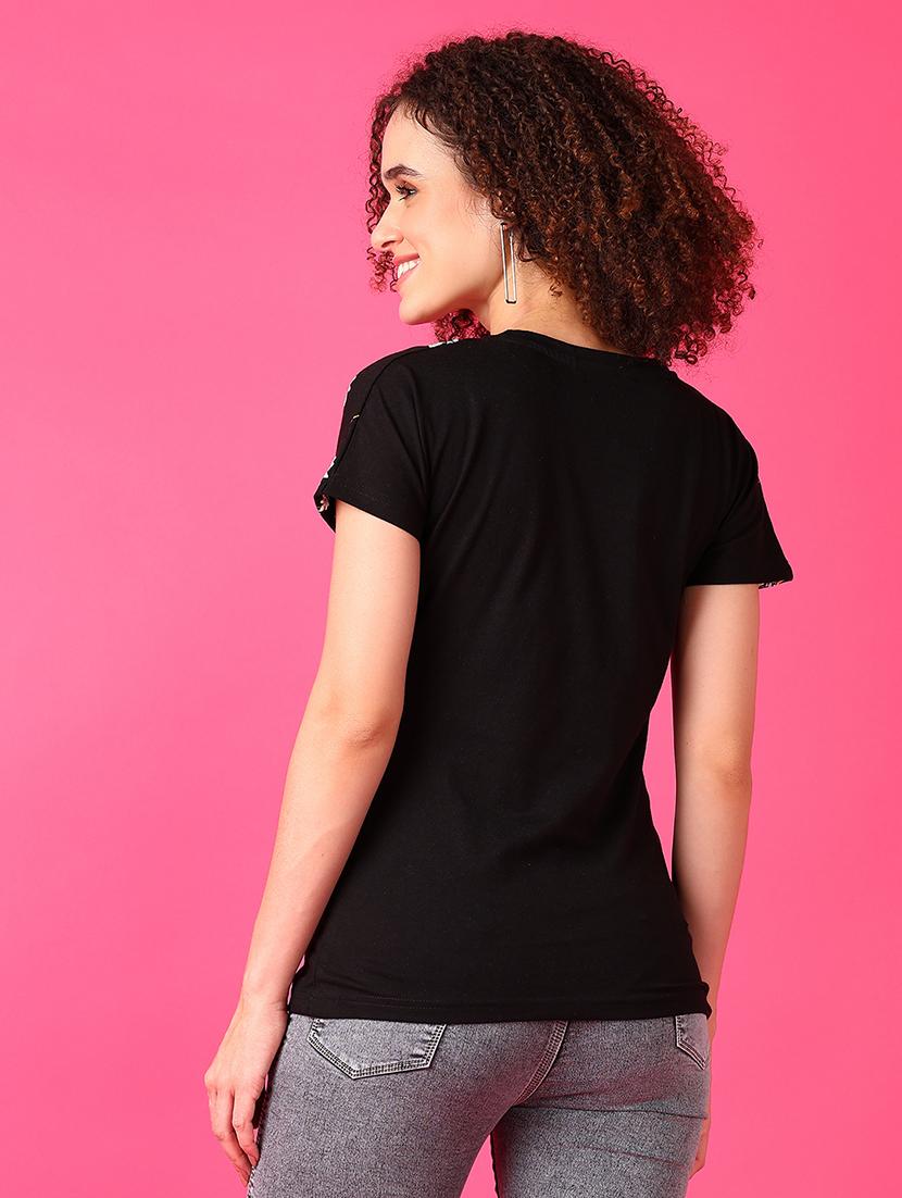 women round neck front print t-shirt - 21550597 - Standard Image - 3