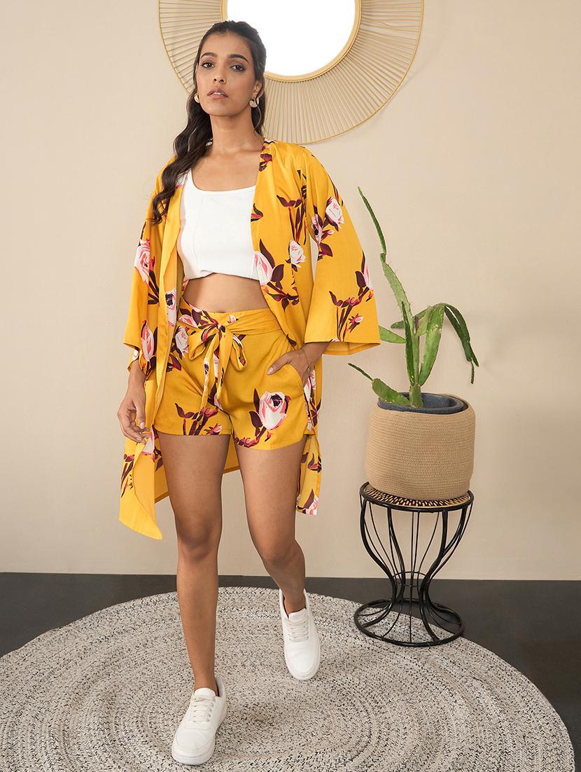 women floral printed shrug and shorts co-ord set - 21551913 - Zoom Image - 0