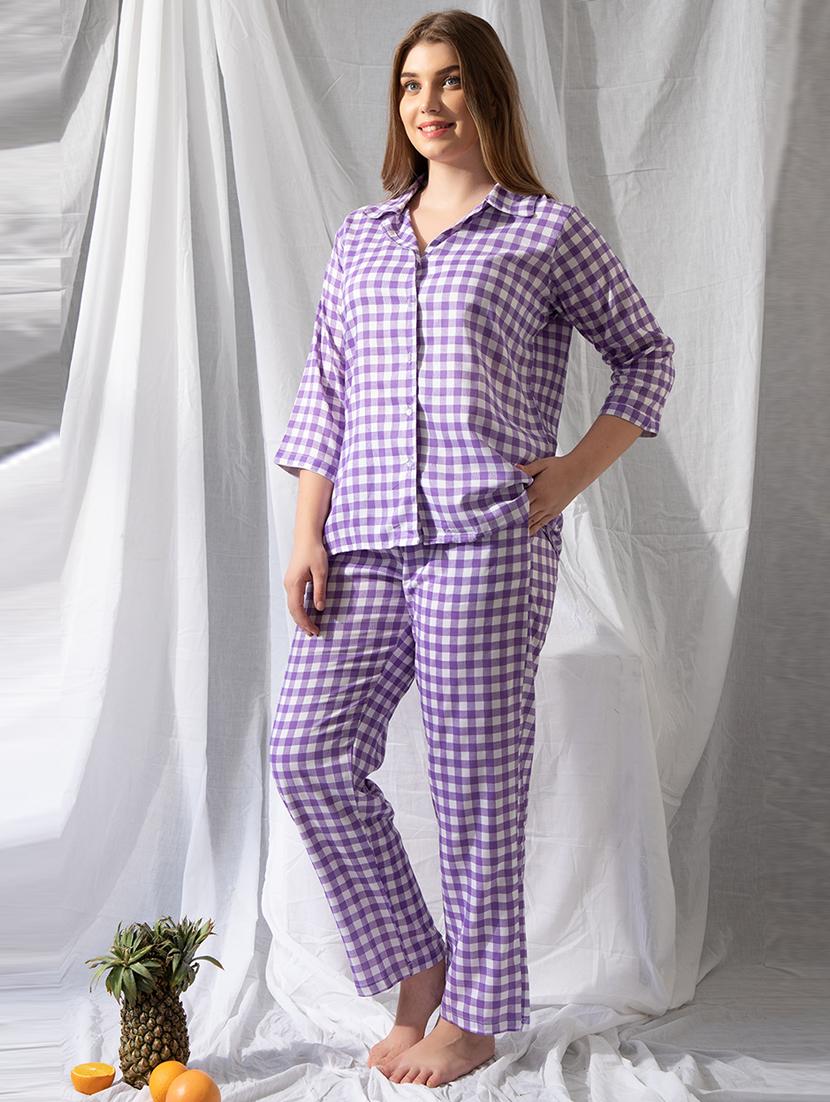 women checkered pyjama nightwear set
