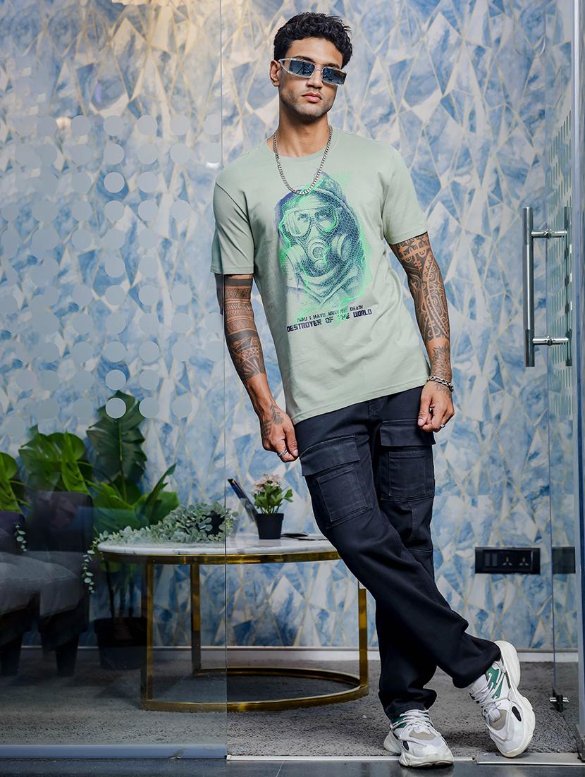 men front print short sleeve t-shirt - 21552865 - Standard Image - 3