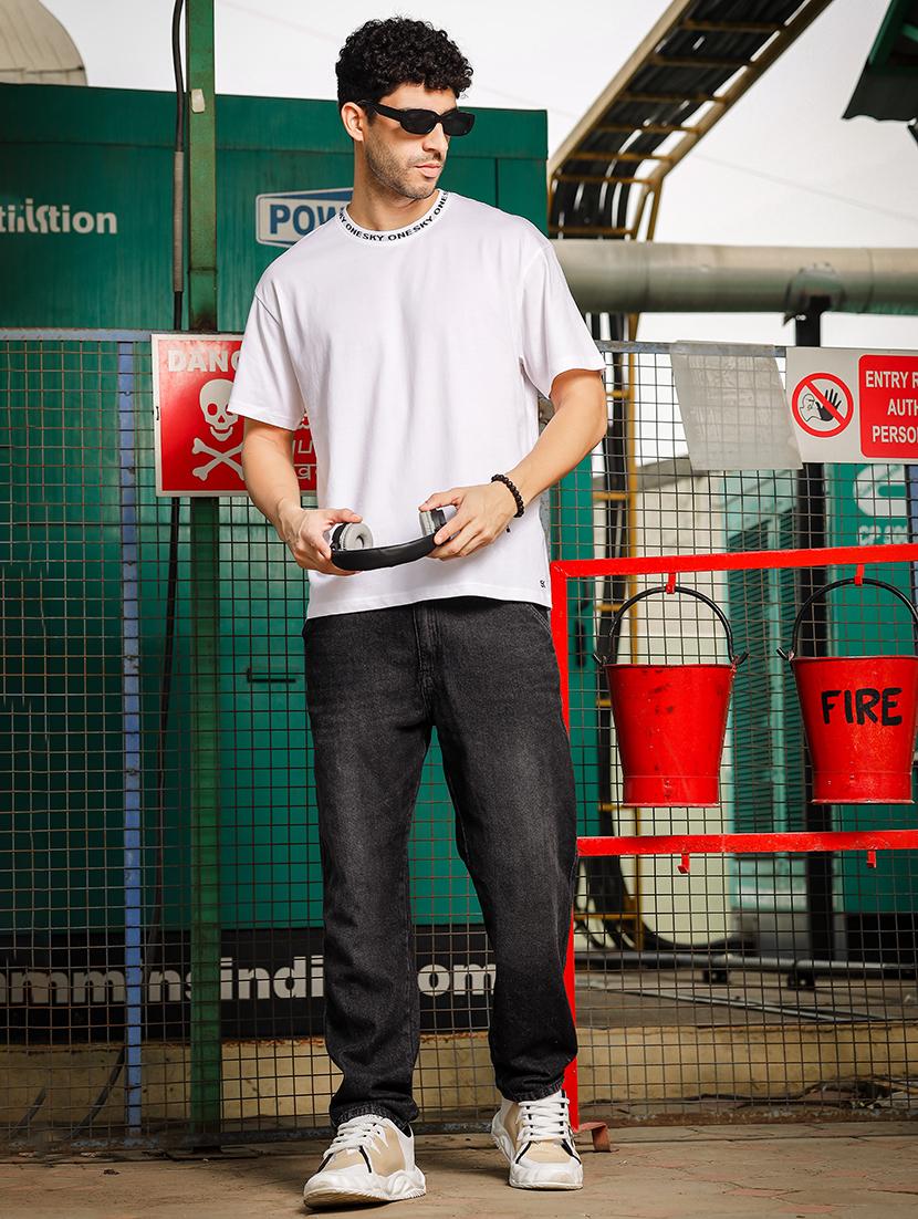 men solid short sleeve oversized t-shirt - 21552875 - Standard Image - 3