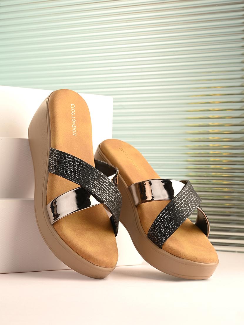 women solid slip on wedges - 21553035 -  Zoom Image - 0