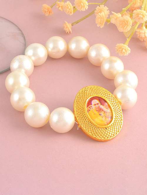 white crystal beaded bracelet - 21553758 -  Standard Image - 0