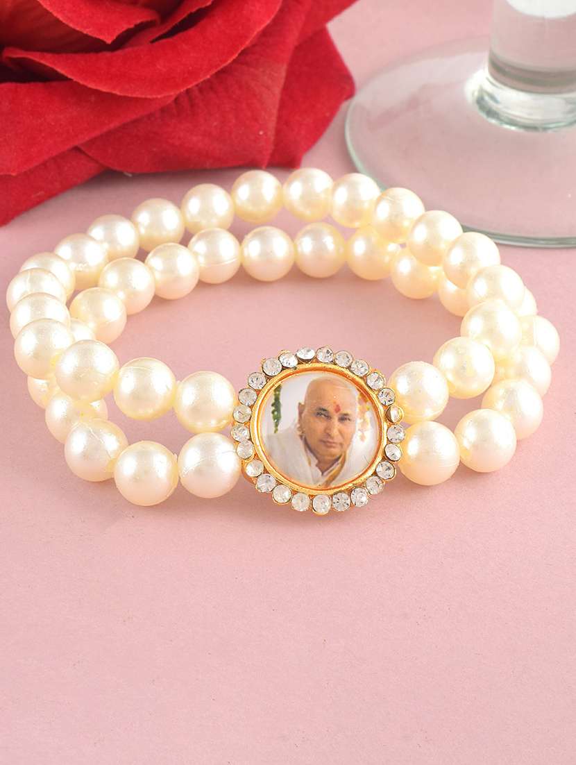 white crystal beaded bracelet