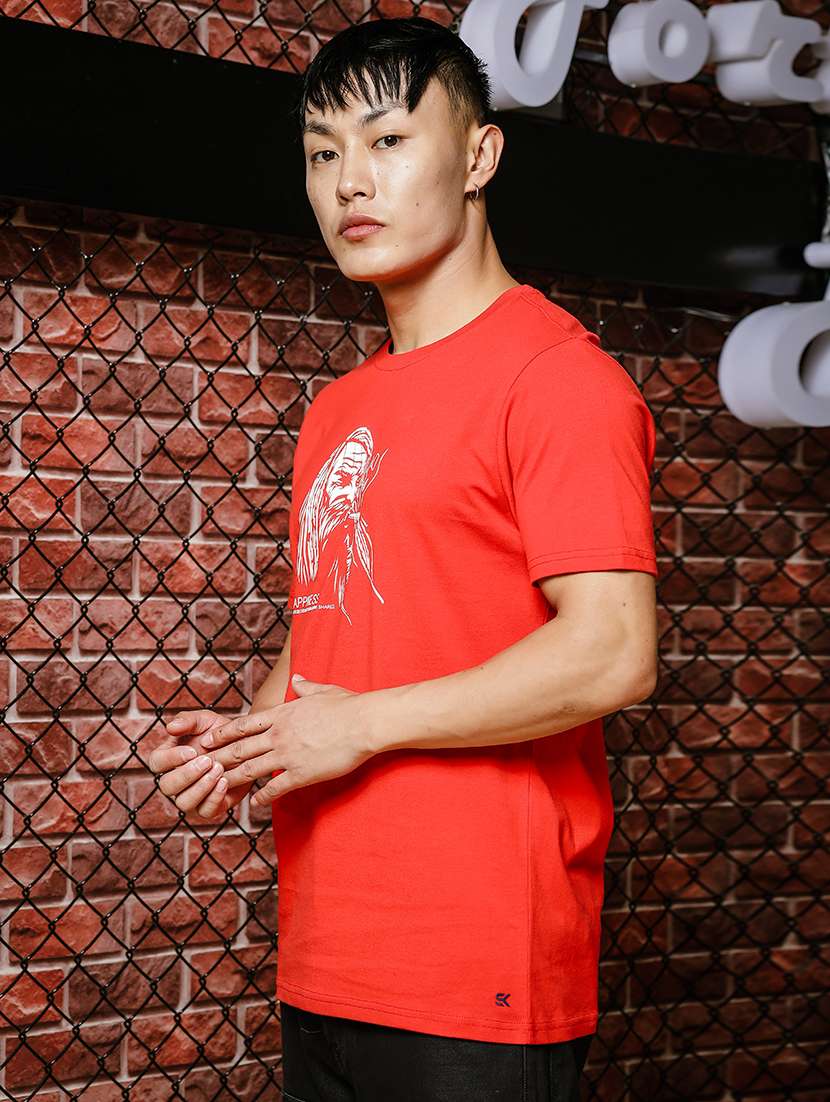 Men Chest Print Round Neck T Shirt
