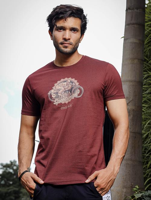 men chest print round neck t-shirt - 21553855 - Standard Image - 0