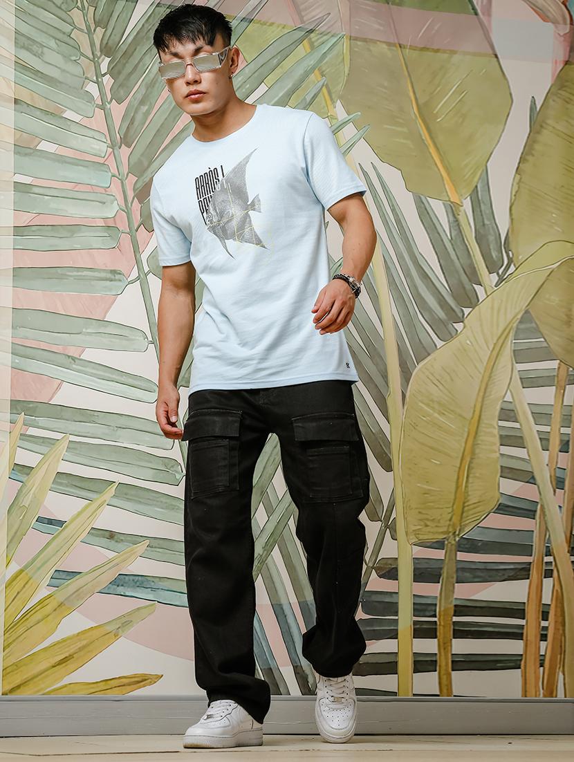 men chest print round neck t-shirt - 21553860 - Standard Image - 3