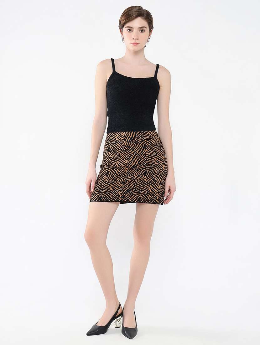 women self-designed regular top - 21554081 -  Standard Image - 5