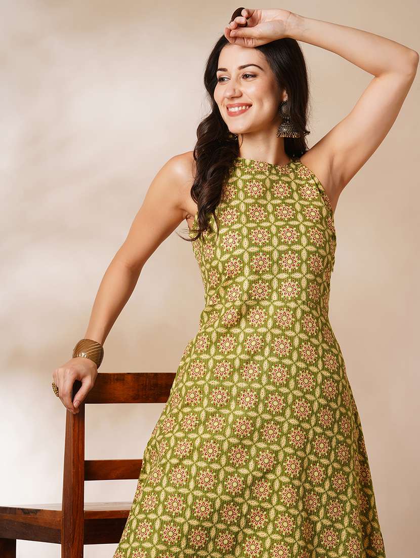 globus women green halter neck allover geometric printed workwear a-line kurta with elasticated pants - 21554292 - Standard Image - 3