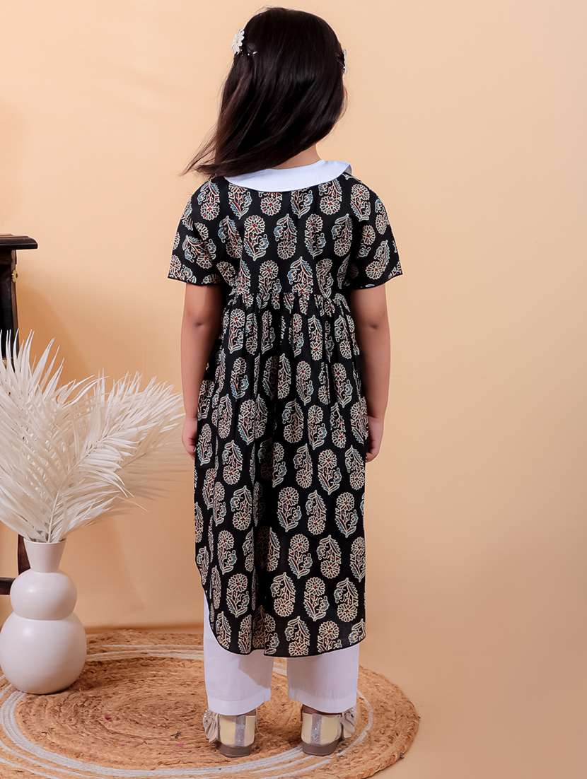 girls printed short sleeves kurta pant set - 21555745 - Standard Image - 3