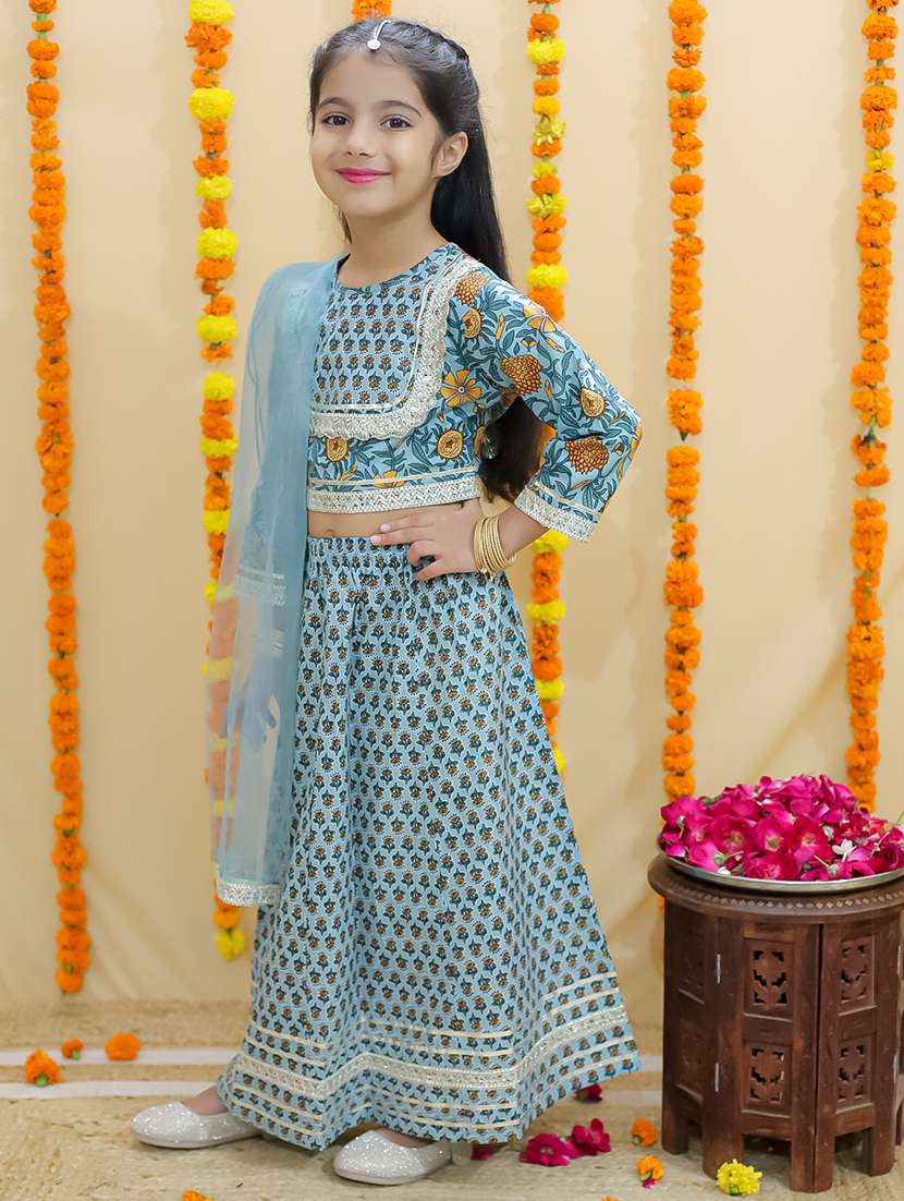 girls printed three quarter sleeves lehenga choli set - 21555828 - Standard Image - 3