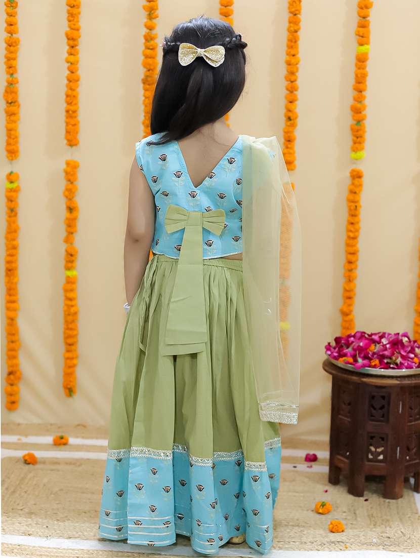 girls printed sleeveless lehenga choli set - 21555835 - Standard Image - 3