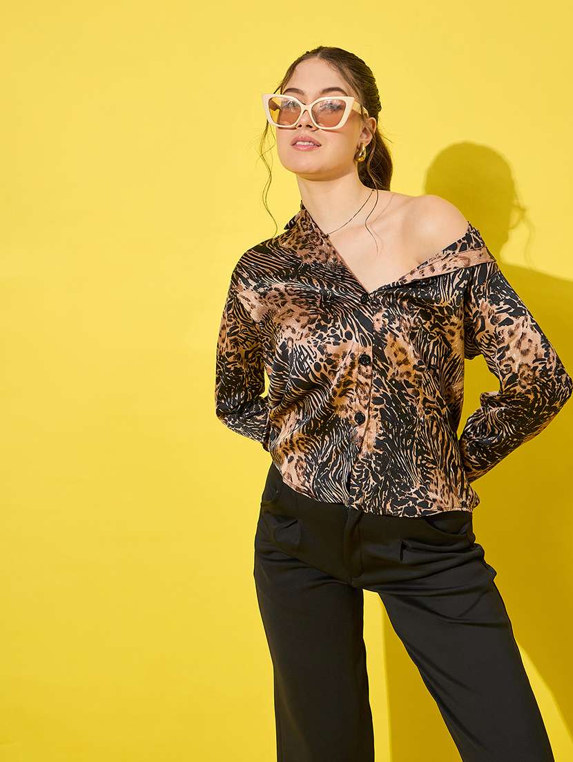 women animal printed collared shirt  - 21555882 -  Standard Image - 3