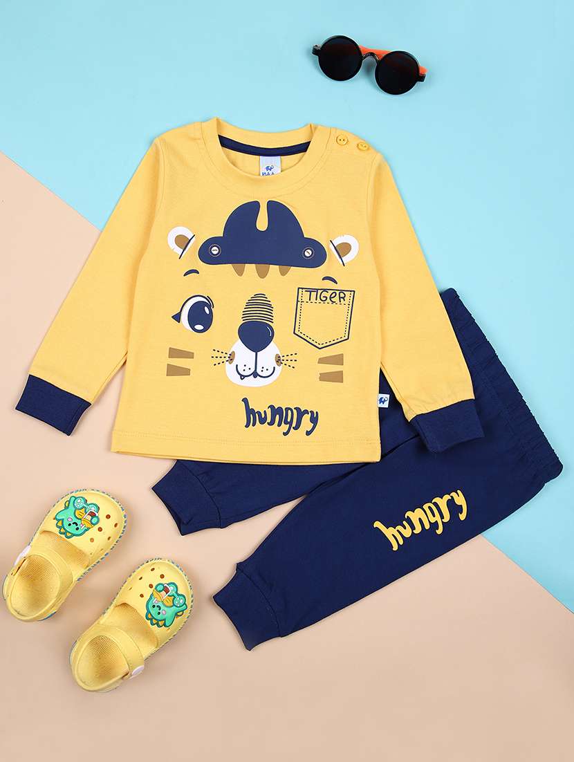 boys yellow graphic full length set - 21555894 -  Zoom Image - 0