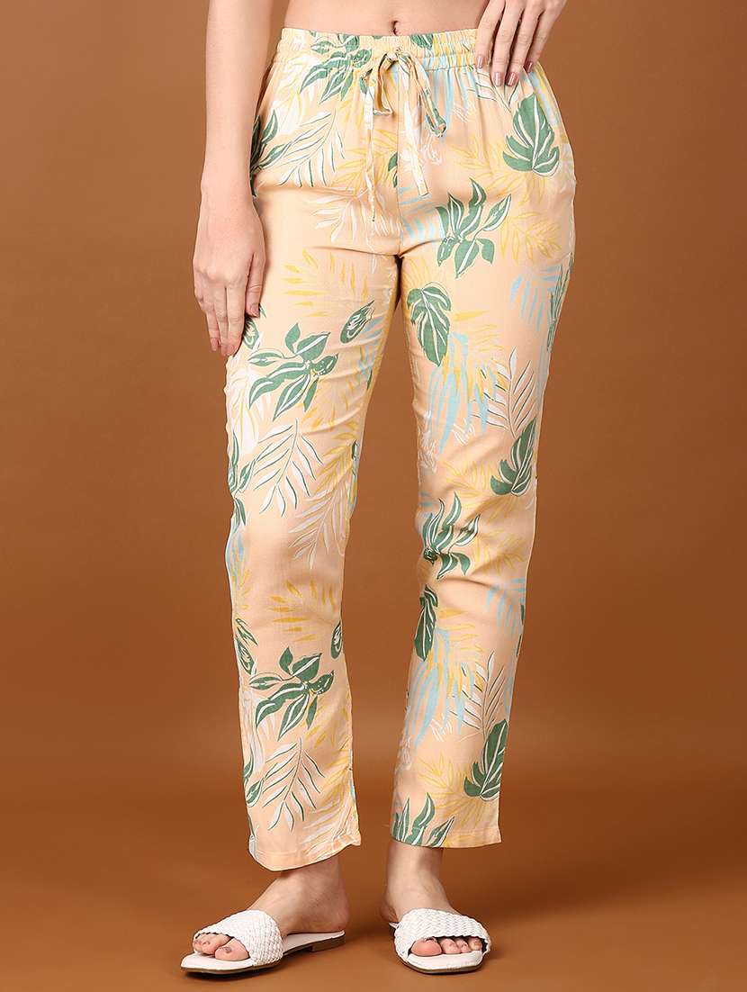 women peach tropical printed pajamas