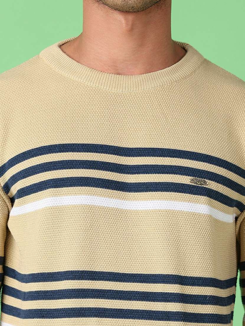 men long sleeves striped pullover - 21556196 -  Standard Image - 5