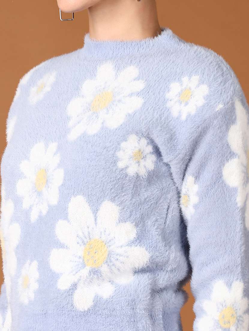 women light blue florals long sleeve pullover - 21556328 -  Standard Image - 5