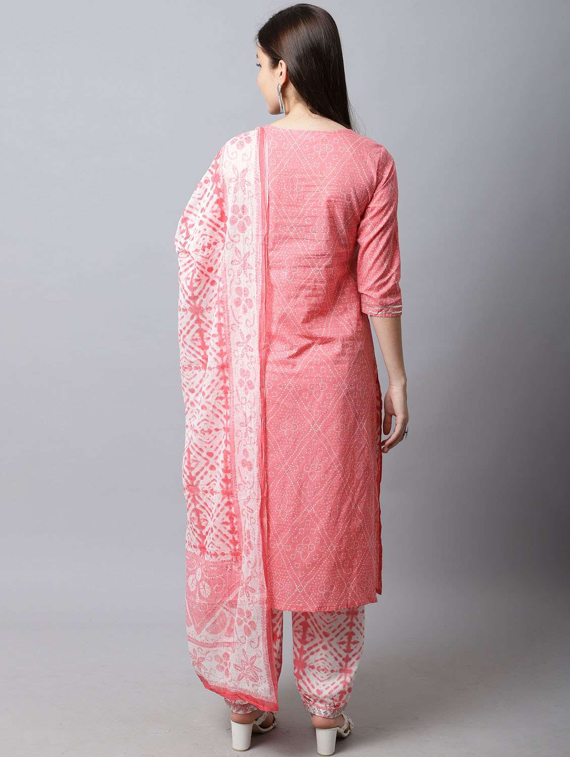 women bandhani printed kurta salwar set with dupatta - 21558277 -  Standard Image - 3