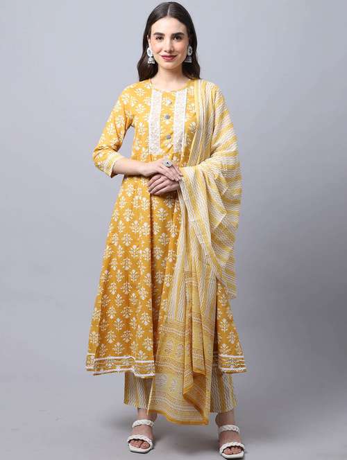 women mustard floral kurta pant set with dupatta - 21558295 - Standard Image - 0
