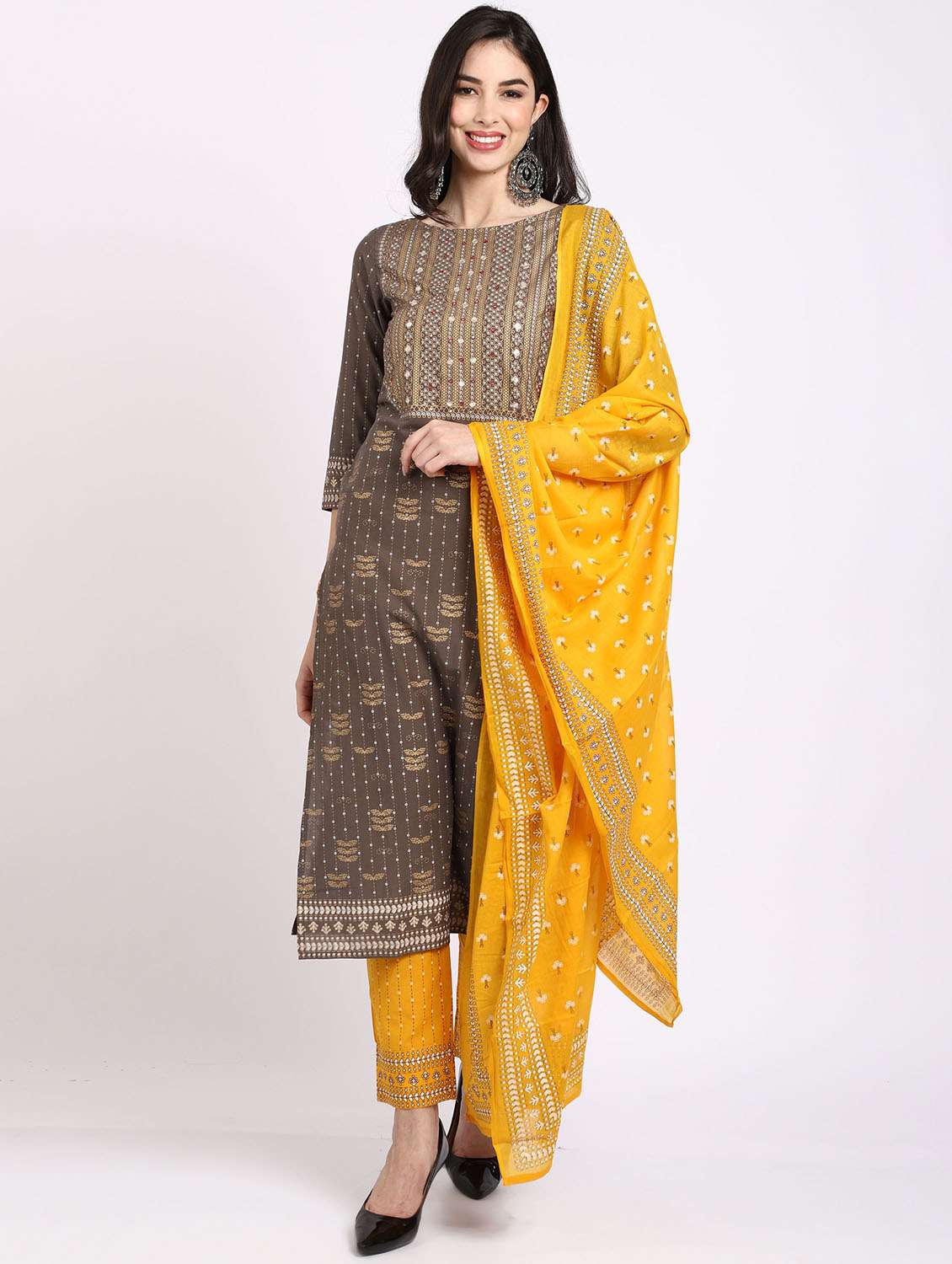 women foil print kurta pant set with dupatta