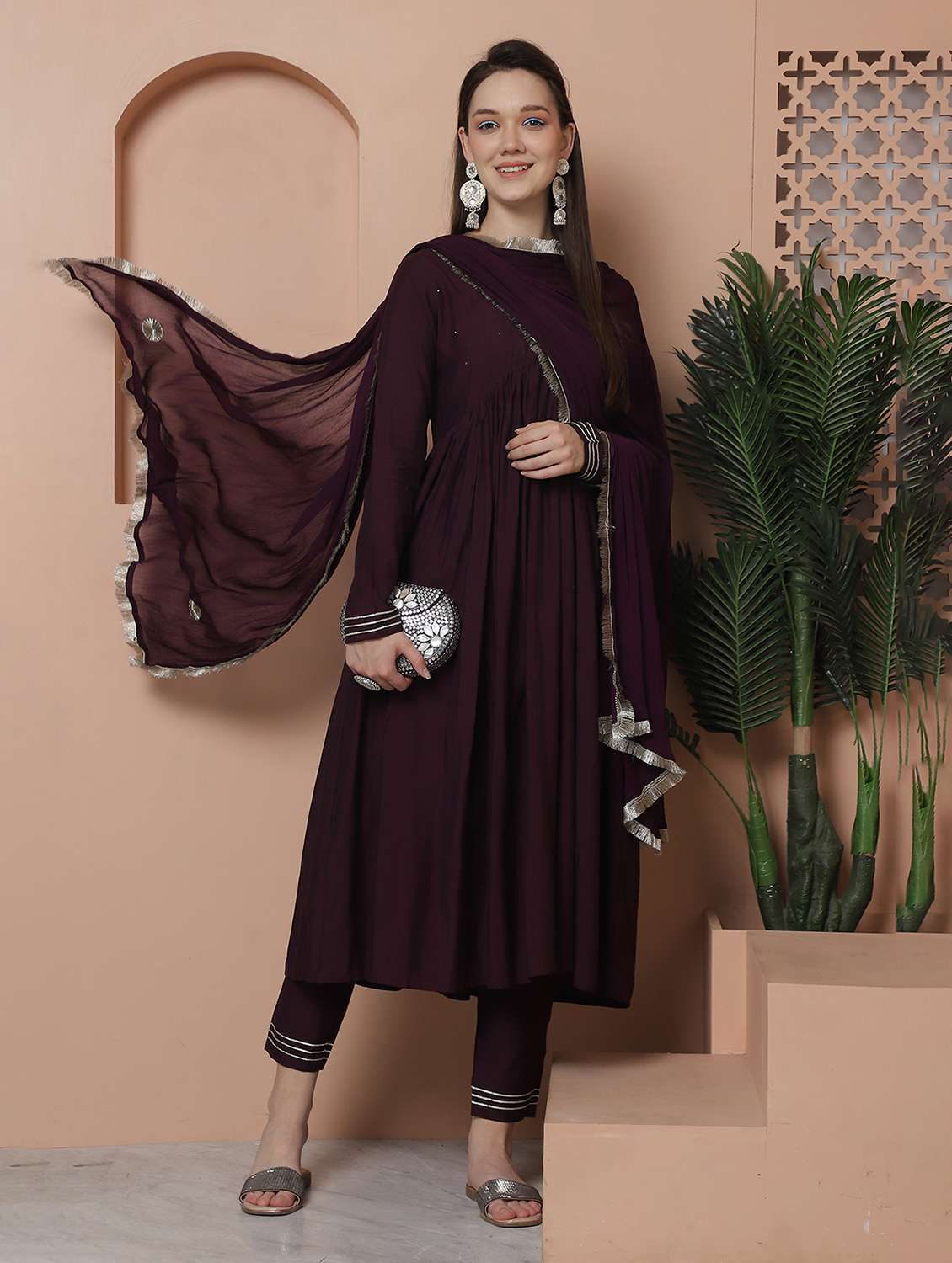 women solid v neck kurta pant set with dupatta - 21558473 -  Standard Image - 3