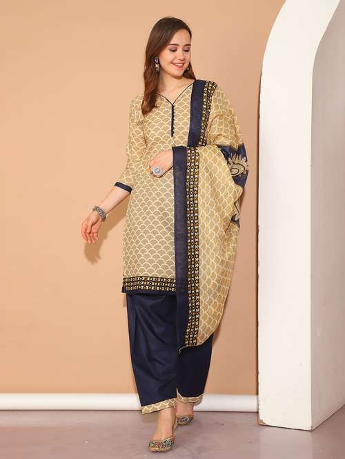 women three quarter sleeve kurta salwar with dupatta set - 21558478 -  Standard Image - 0