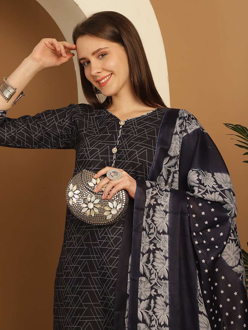 women geometric kurta salwar set with dupatta - 21558480 -  Standard Image - 5
